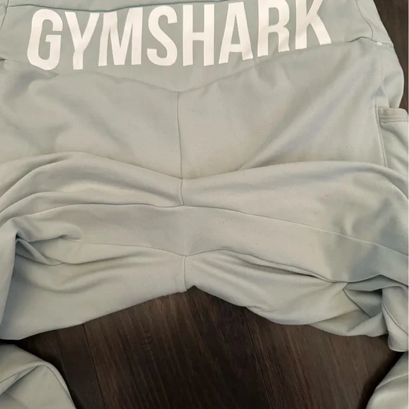 Sage Green Gymshark leggings size Med - Picture 4 of 5